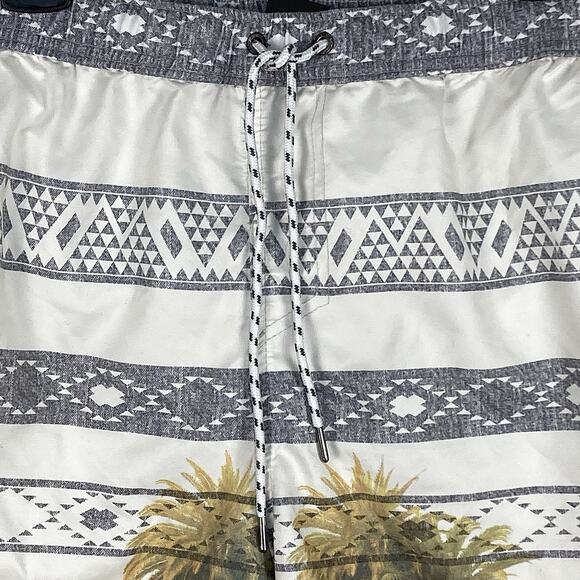 Micros Mens L White Gray Aztec Geometric Palms Swim Trunks Board Surf Shorts - Picture 4 of 11
